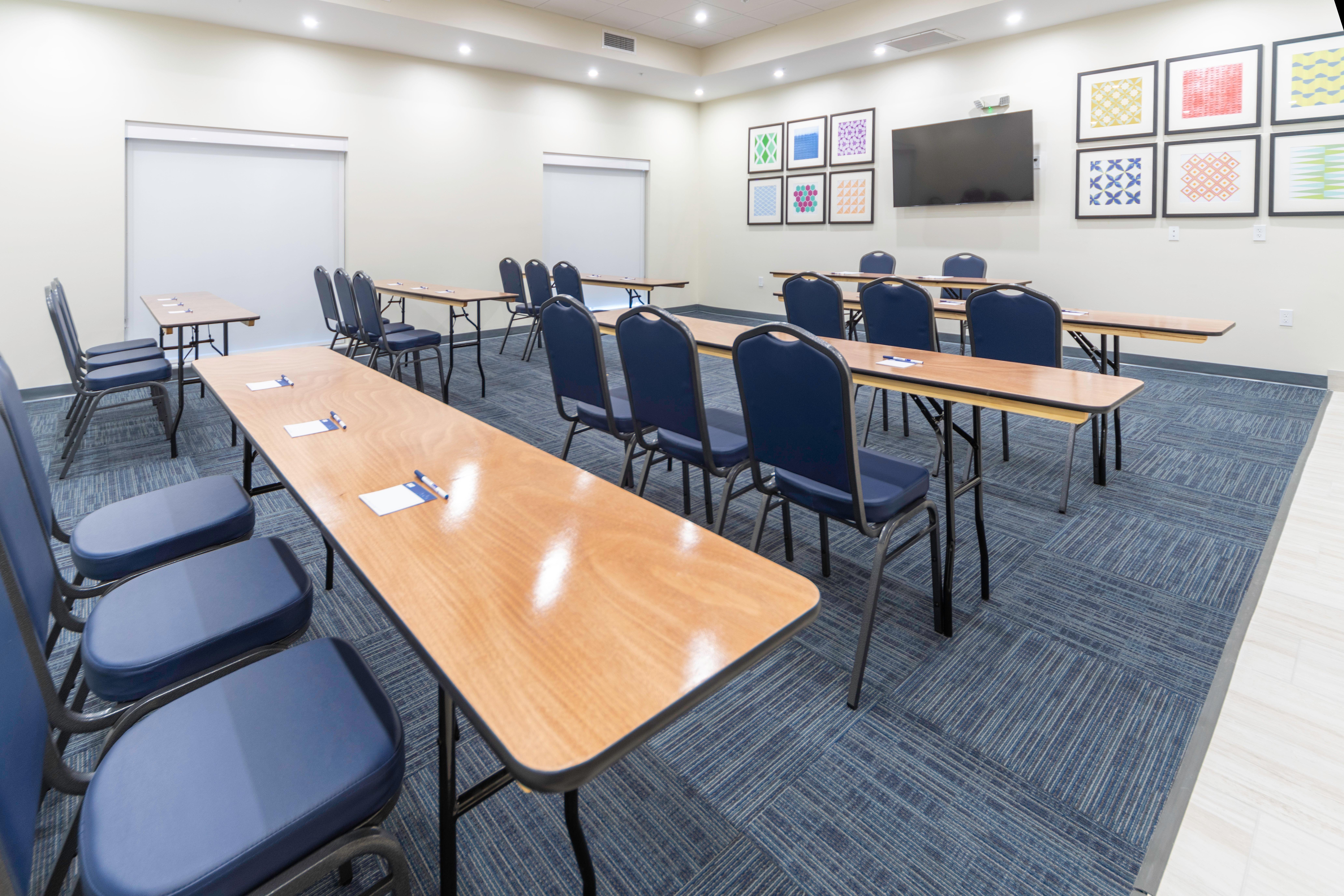 Holiday Inn Express & Suites - Fort Myers Airport By Ihg Ngoại thất bức ảnh